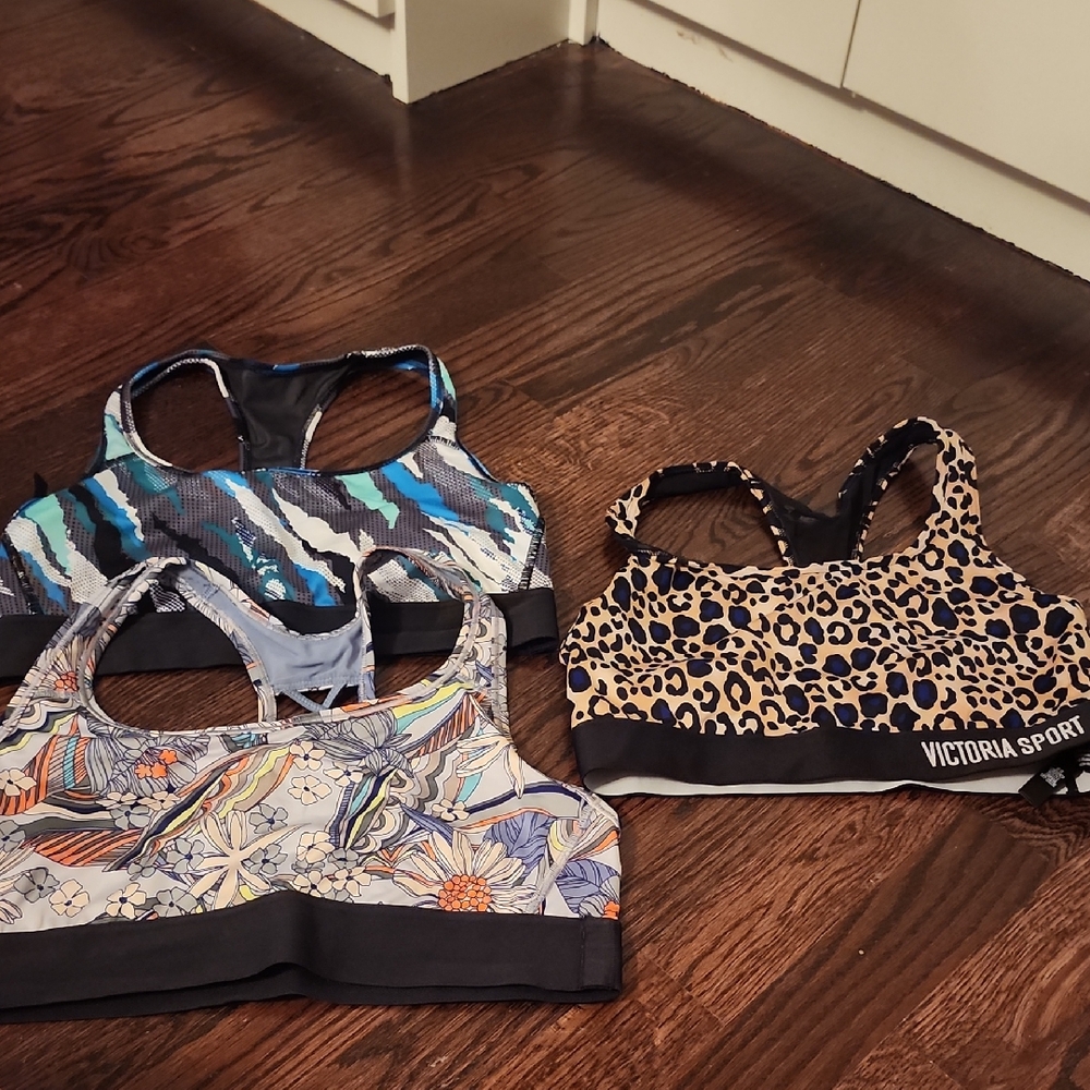 Victoria Sport and Patterned Sports Bras - Medium